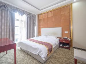 Yingshan Sea Tiange Business Hotel