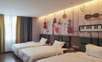 Huaiji Xingfu Business Hotel