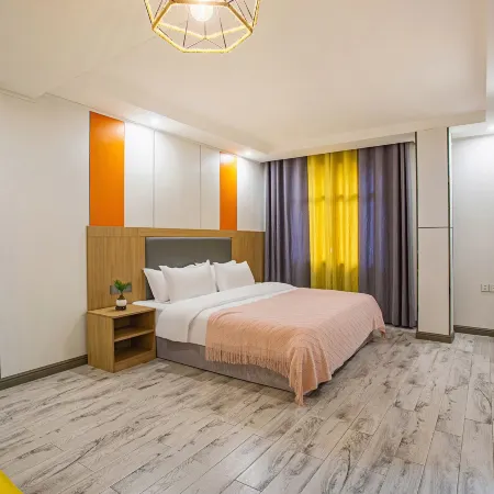 Juntai Huishui Hotel