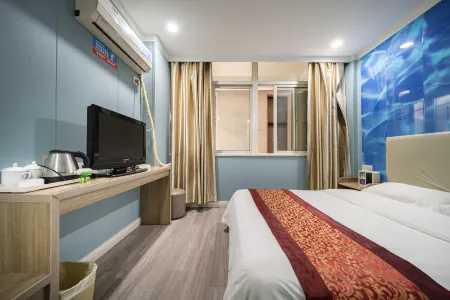 Qiu Jinjiang Hotel Отели рядом с достопримечательностью «First Mountain»