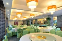 Chongdugou Waterscape Hotel