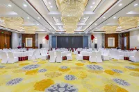 Zhongzhou Leading Hotel