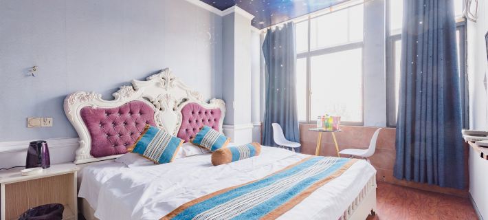 Yongcheng Lily Theme Hotel Hotels in YongCheng