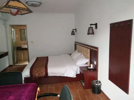 Changyang Daoyingxia Farm Stay