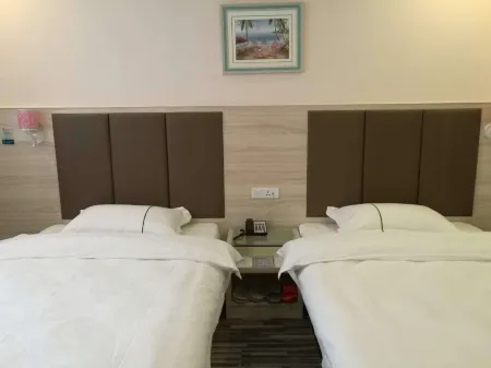 Southern Minnan New Century Express Hotel Отели в г. Жунань