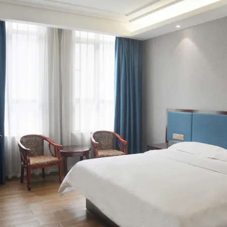 Junye Business Hotel
