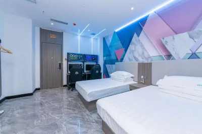 Miss you, Karen Esports Hotel