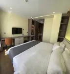 True Hotel (Yanji Pedestrian Street Qiansheng Shopping Plaza) Hotel di 