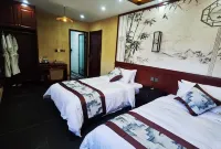 Longfengshan Ancient Town Zhuxiangyuan Homestay