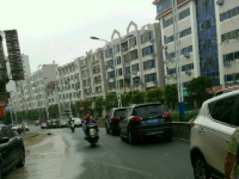 Jishui Chengdong Hotel