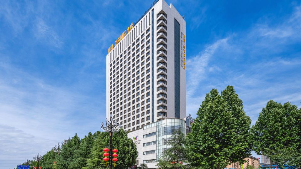 Mesa International Hotel