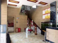 Ruiji Business Hotel Hotels in Luochuan