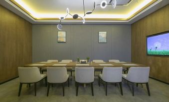 MEHOOD LESTIE Hotel (Chongqing Yuzhong Liangkou Subway Station Branch))