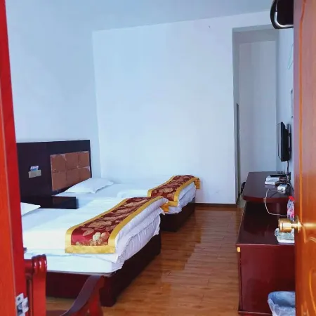 Yongde Yinfeng Hotel