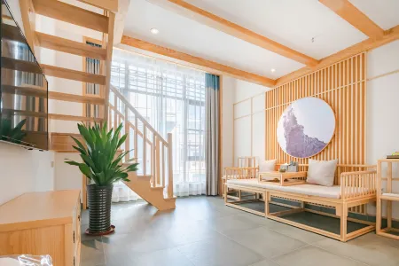 Poltton International Apartment (Liuzhou Yaobu Old Town)