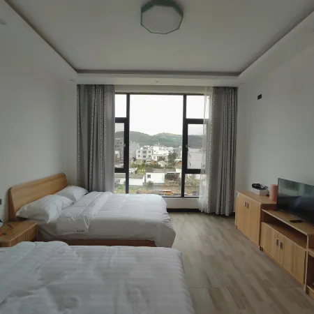 Luoping Chunri Xiaoyuan Homestay (Jinji Peak Cong Branch) Hotéis em Condado de Luoping