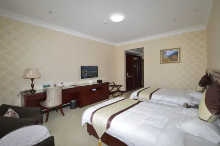 Yuan Fang Grand Hotel Отели рядом с достопримечательностью «The Koktokay No. three pit»