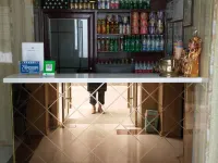 Mengcheng Jiayue Hotel