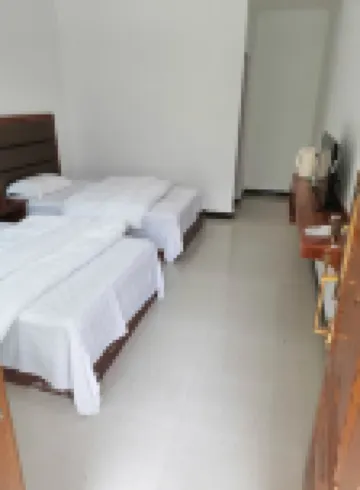 Wenxian Tianchi Luxury Mountain Villa