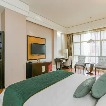 Yiyuan Times Hotel (Qiandong West Station Branch)