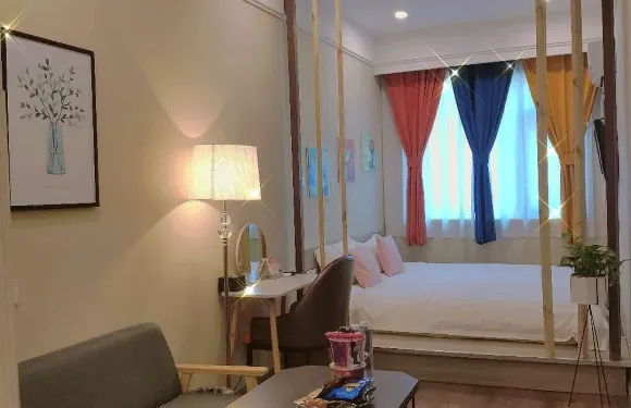 博愛四季風格精品酒店