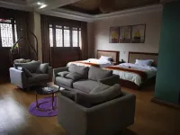 Three half - day free b&B