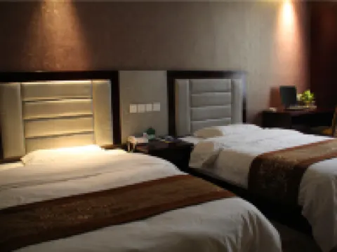 Huating Qianhe Hotel Hotels in Huating