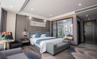 Victoria Holiday Hotel