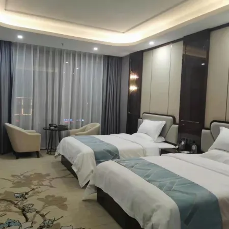 Moshang Yaju Hotel (Yiliang People's Square Branch)