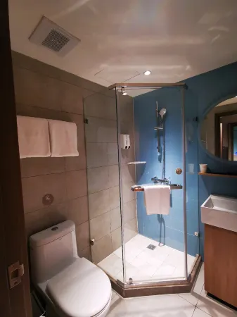 Homeinn · neo (Shijiazhuang North Second Ring Zhonghua North Avenue) Отели рядом с достопримечательностью «Shijiazhuang Botanical Garden»