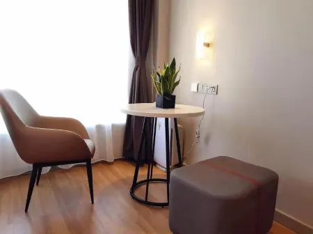 Jinjiang Inn (Kunshan Development Zone JinPu Bridge Subway  Station Hotel）