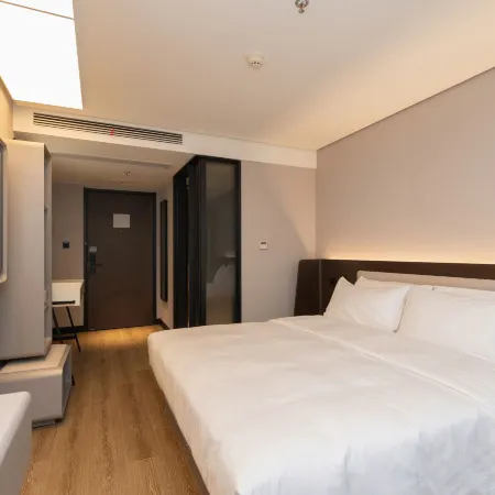Hanting Hotel (Huai'an Xuyi Bus Station Yanjie Branch)