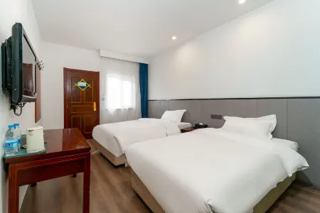 Mr. A's Hotel Отели в г. Шэньму