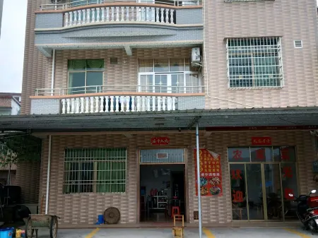 Dadong Hostel