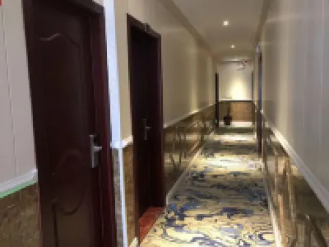 威信鉑林精品飯店