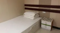 Junshan Express Accommodation Hotels in Zhongyang County