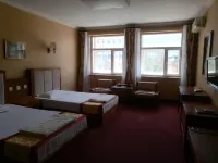 Xilinhot Zuntai Hotel