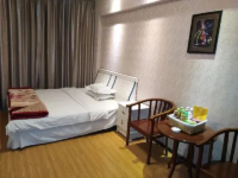Dushan Tiantian Holiday Hotel