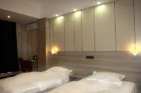 Daguan Yinghe Business Hotel