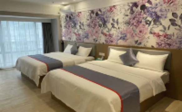 Shiman Apartment (Shenshan Cooperation Zone Huihuang No.1)