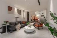 Suzhou Lushan Su B&B (Luxinwan Branch)