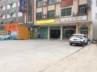 Weisheng Hostel - Bãi đậu xe