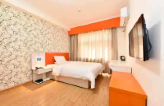 Pod Inn Hotel (Huaxiang Dongqiao Subway Station New Tiantan Hospital)