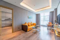 Prince Peninsula Hotel Hotels in Yugan