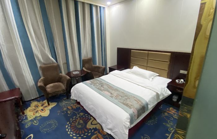 Huining Junda Business Hotel