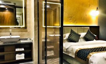 Suihua Lanshan Business Hotel