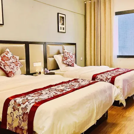 Lanpo Creative Hotel