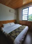 Xiuning Qiaotou Baoda Restaurant - Farmhouses