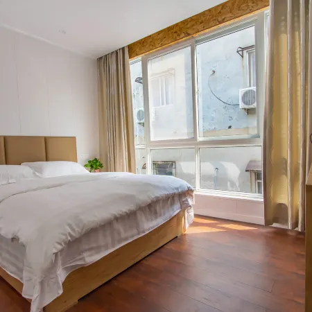 Ouzhe Express Homestay