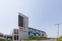 Rujia Hotel (Shandong International Convention and Exhibition Center Jiqi Road Kuangshan) Hotel in zona Shandong People's College